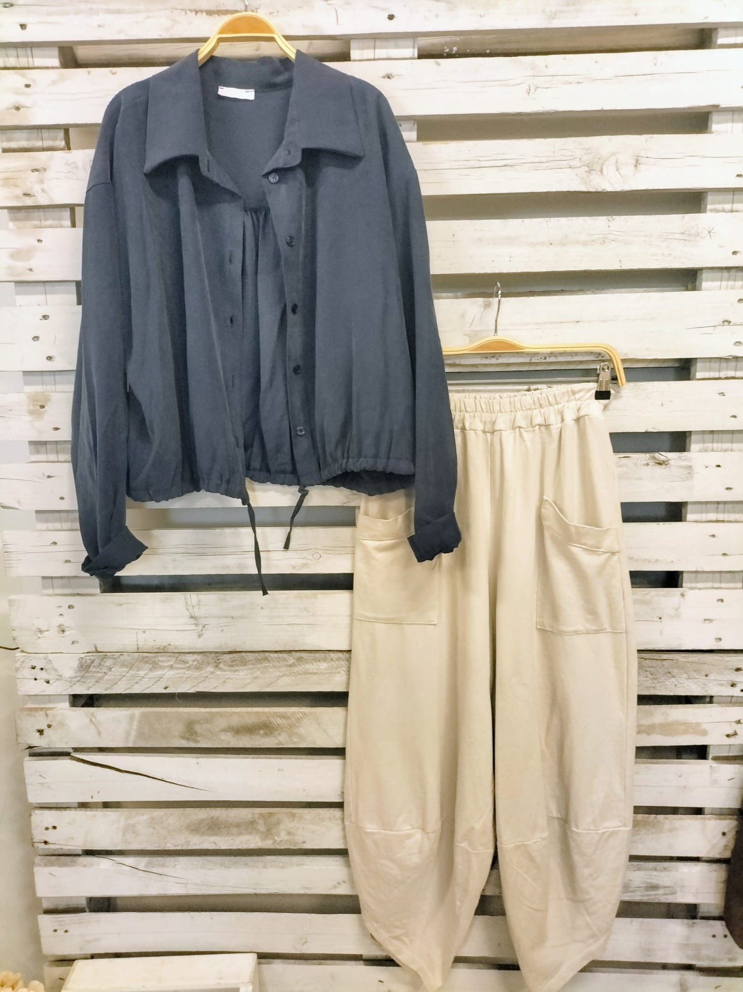 CHAQUETA Milán marino tejido soft melocotón - botanikamoda