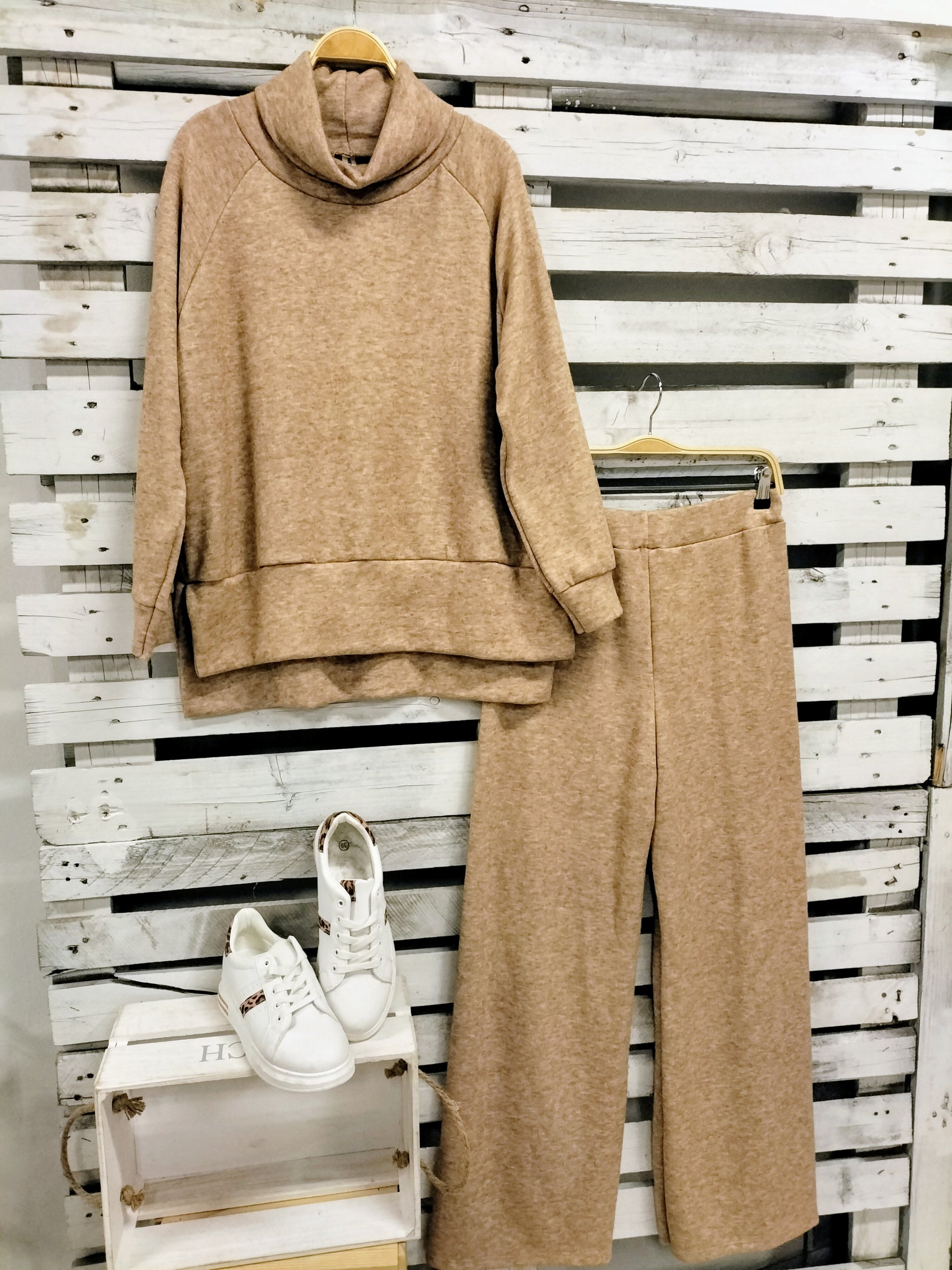 Conjunto  Street Camel - botanikamoda