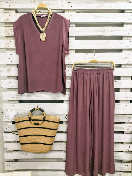 Blusa Petra berenjena escote glitter