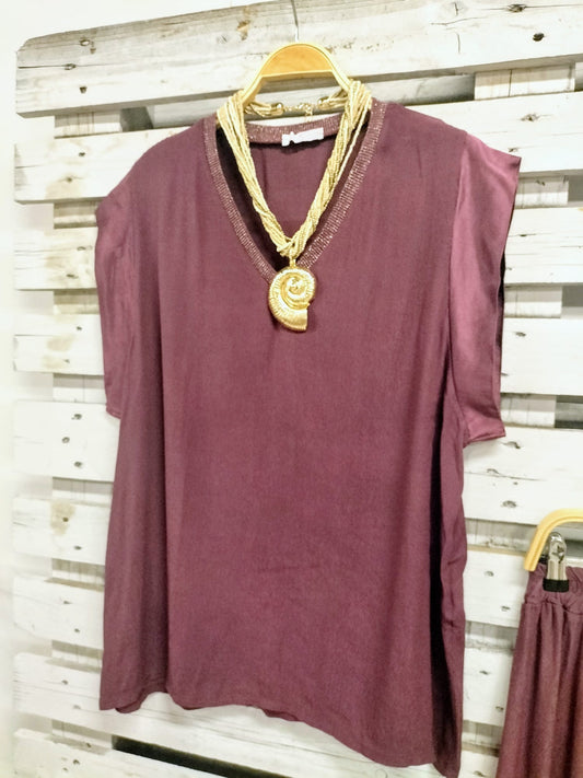 Blusa Petra berenjena escote glitter